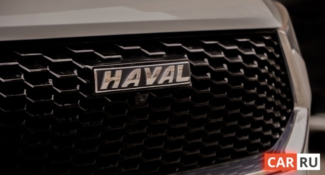 Плюсы и минусы китайского кроссовера Haval Jolion в реалиях России