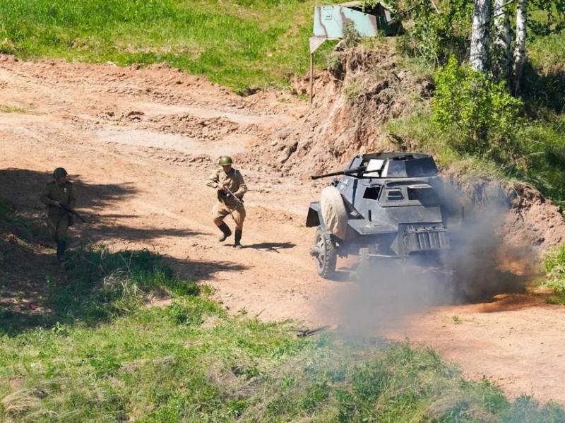 В поселке Чебакса прошла вторая городская военно-историческая реконструкция «Бой после Победы»
