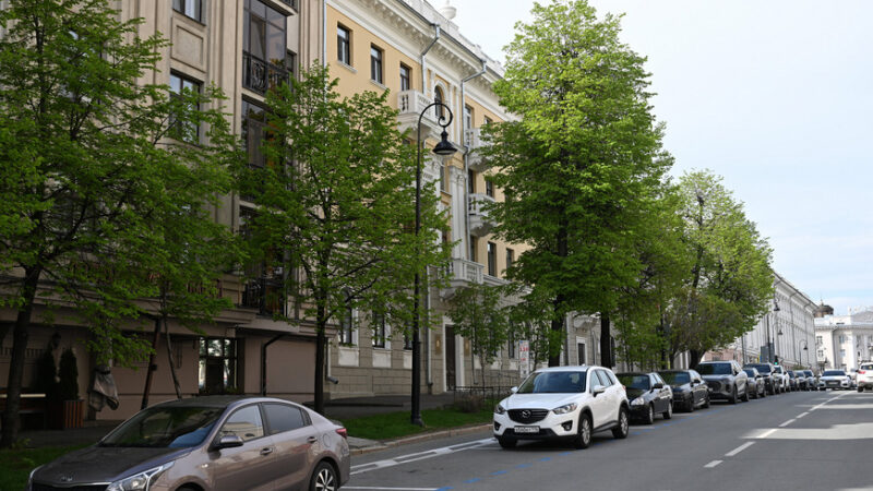 С 15 июня на муниципальных парковках Казани в тестовом режиме заработает функция постоплаты