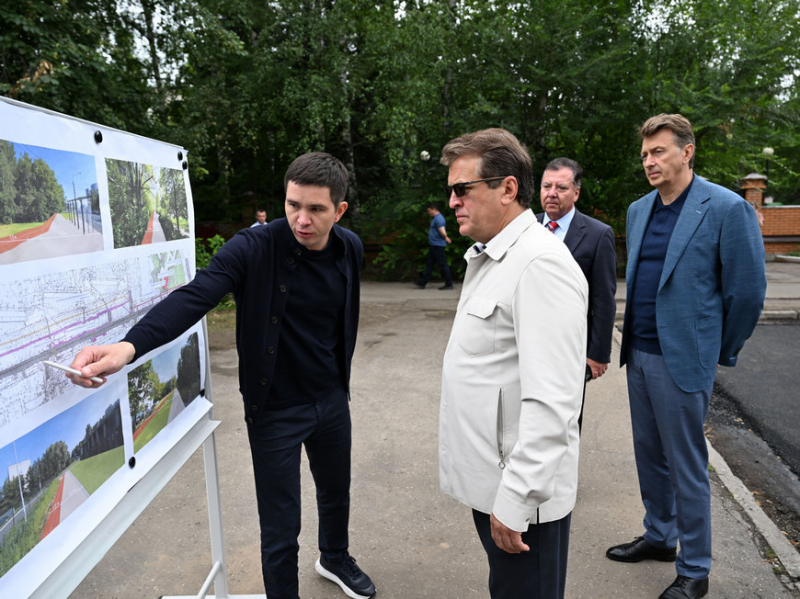 В Казани до конца августа отремонтируют дорогу у городской клинической больнице №18 В Казани до конца августа отремонтируют дорогу у городской клинической больнице №18
