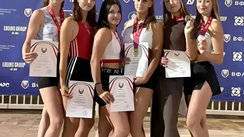 Казанские легкоатлеты завоевали четыре медали на Командном чемпионате России по многоборьям Казанские легкоатлеты завоевали четыре медали на Командном чемпионате России по многоборьям